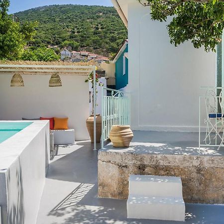 Bohemian Nest - Cheerful 2-Bedroom Villa With Pool Dhavgáta المظهر الخارجي الصورة