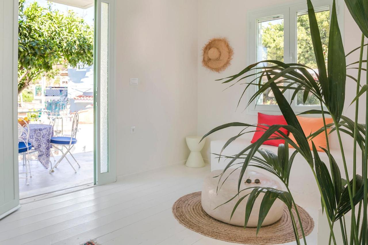 Bohemian Nest - Cheerful 2-Bedroom Villa With Pool Dhavgáta المظهر الخارجي الصورة